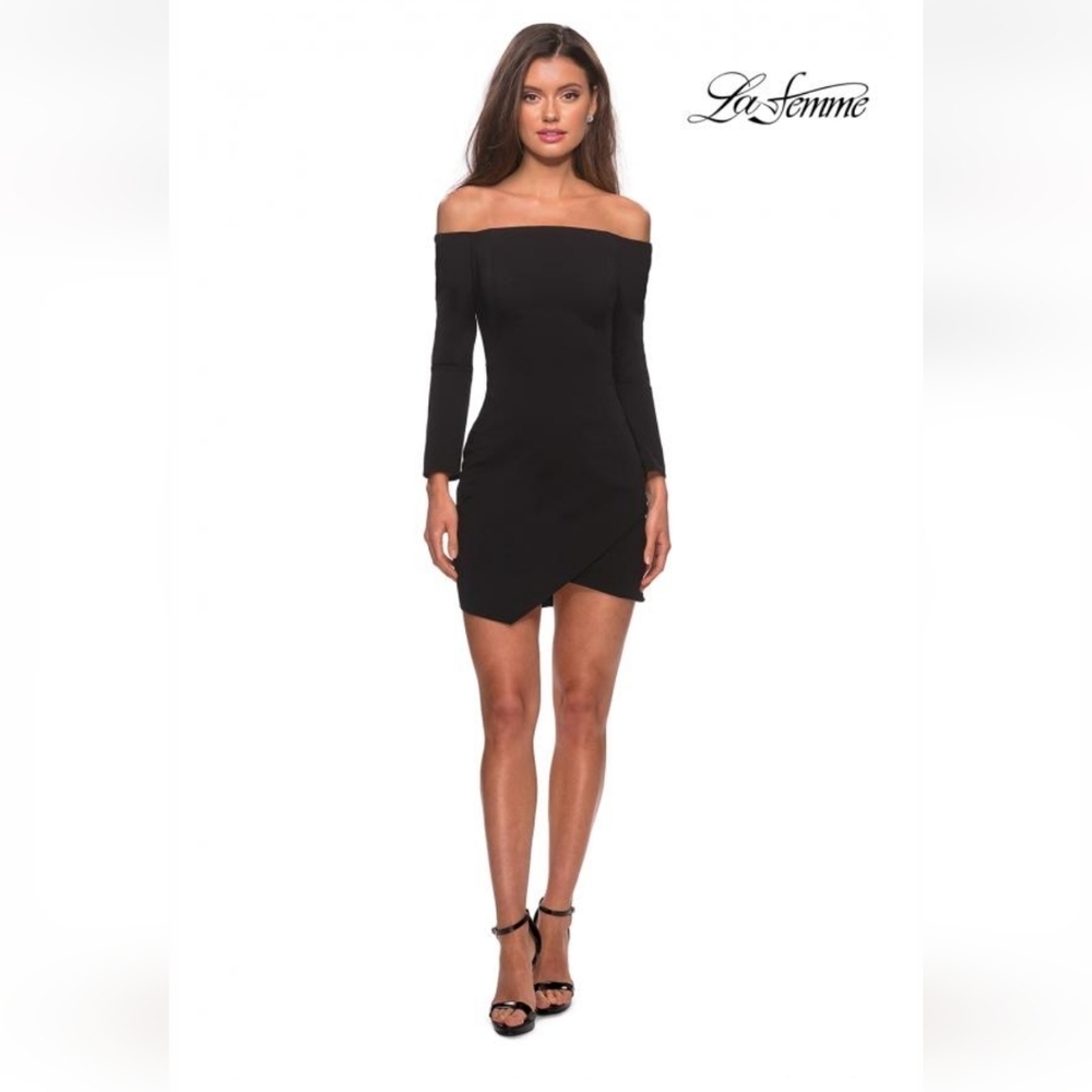 La Femme LBD, Size 2